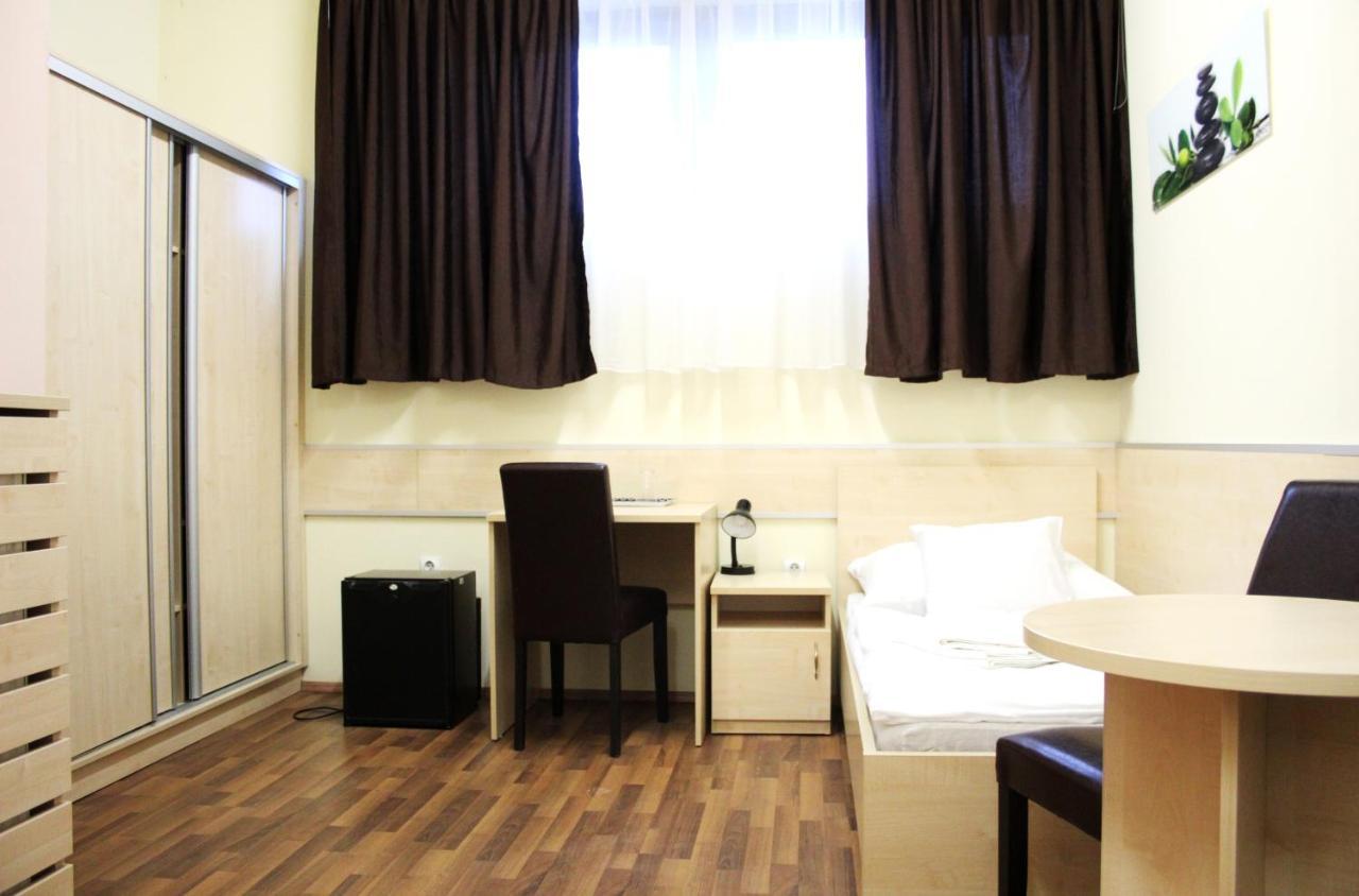 Corner Hotel Angyalfoeld Budapeşte Dış mekan fotoğraf