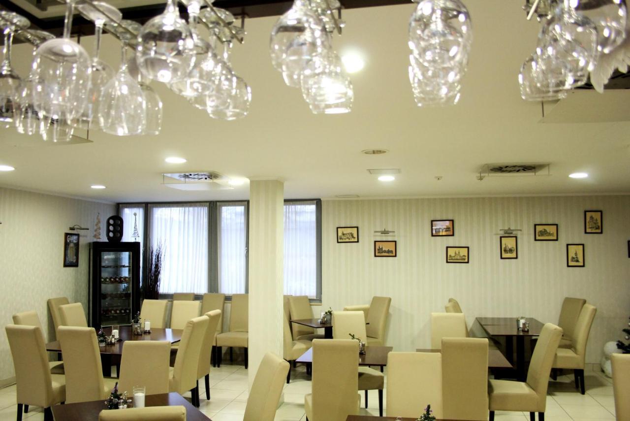 Corner Hotel Angyalfoeld Budapeşte Dış mekan fotoğraf