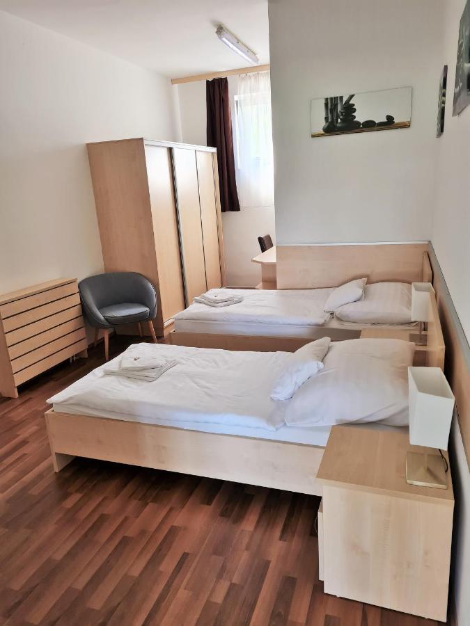 Corner Hotel Angyalfoeld Budapeşte Dış mekan fotoğraf